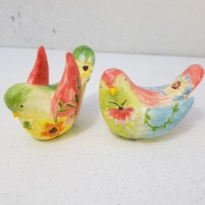 Set of two spring doves